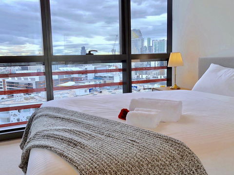 Pride Docklands Waterfront Apartment City View - Nambucca Heads Accommodation 42