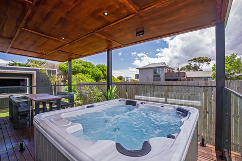 Island Getaway Cape Woolamai - Nambucca Heads Accommodation 32