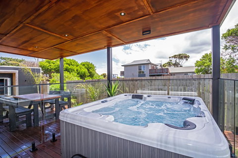 Island Getaway Cape Woolamai - Nambucca Heads Accommodation 26
