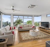 Aireys Ocean View - Nambucca Heads Accommodation