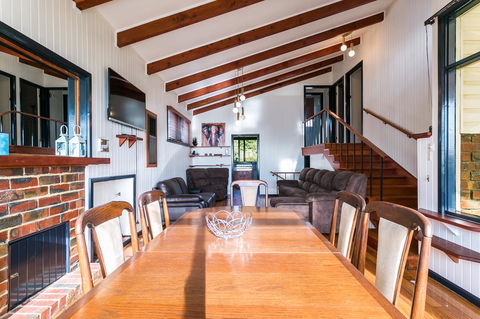 Beach Front Beauty - Ocean Front Views - Nambucca Heads Accommodation 4