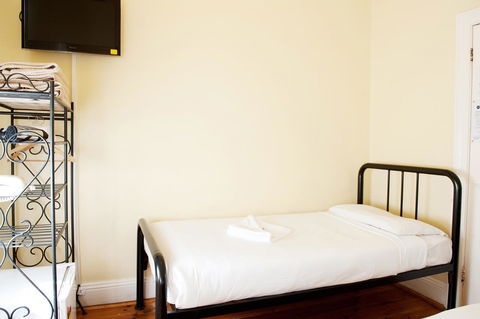 Hotel Claremont Guest House - Nambucca Heads Accommodation 5