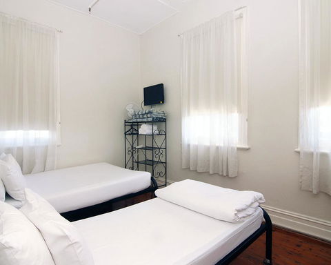Hotel Claremont Guest House - Nambucca Heads Accommodation 13