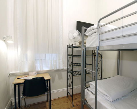 Hotel Claremont Guest House - Nambucca Heads Accommodation 1