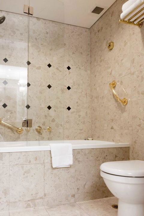 Stamford Plaza Melbourne - Nambucca Heads Accommodation 10