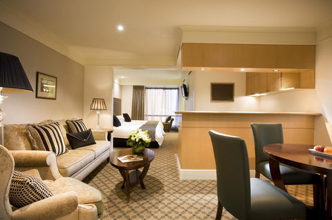 Stamford Plaza Melbourne - Nambucca Heads Accommodation 1