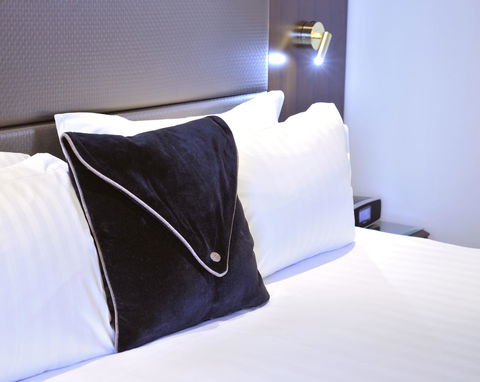 Stamford Plaza Melbourne - Nambucca Heads Accommodation 30