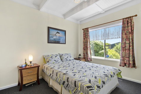Black Dolphin Beach Penthouse - Nambucca Heads Accommodation 11