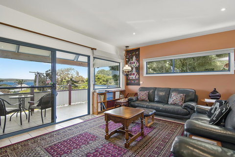 Black Dolphin Beach Penthouse - Nambucca Heads Accommodation 0