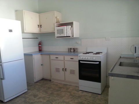 Beachcomber Holiday Units - Nambucca Heads Accommodation 38