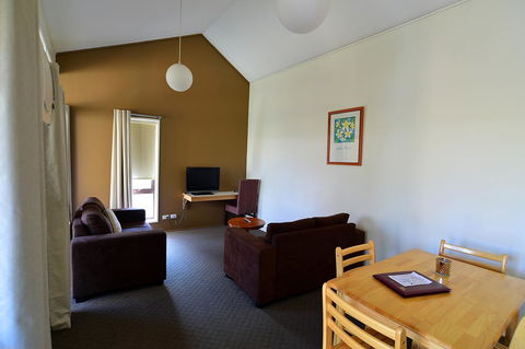 Executive Hideaway - Nambucca Heads Accommodation 9