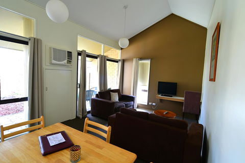 Executive Hideaway - Nambucca Heads Accommodation 8