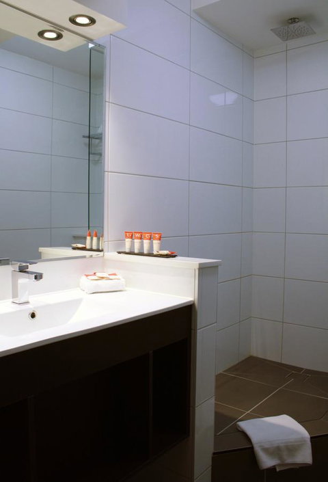 Hotel Grand Chancellor Melbourne - Nambucca Heads Accommodation 10