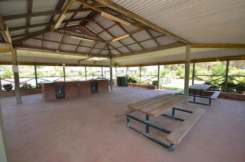 Tasman Holiday Parks - Merool On The Murray - Nambucca Heads Accommodation 37
