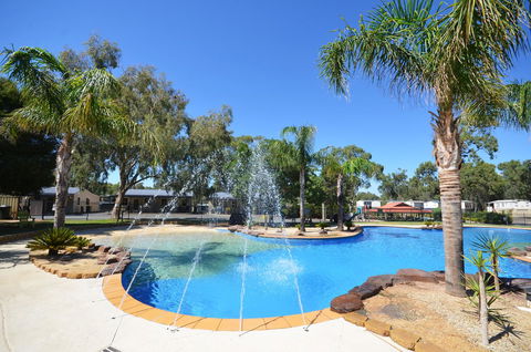 Tasman Holiday Parks - Merool On The Murray - Nambucca Heads Accommodation 9