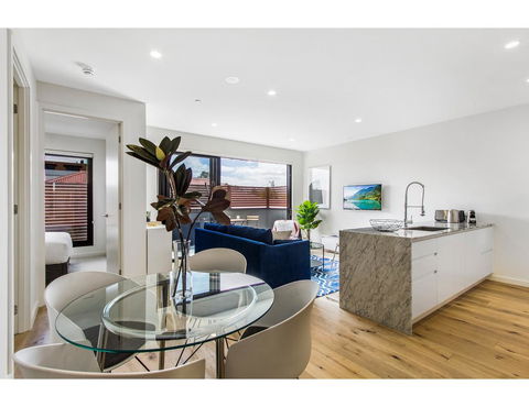 Boutique Apartment In Quiet, Sought-after Suburb - Nambucca Heads Accommodation 10