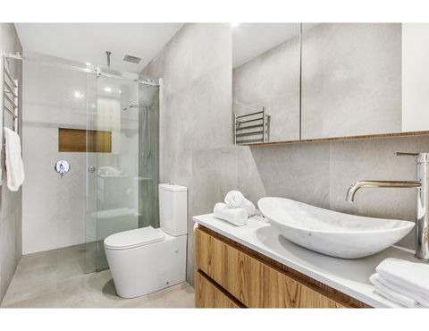 Boutique Apartment In Quiet, Sought-after Suburb - Nambucca Heads Accommodation 14