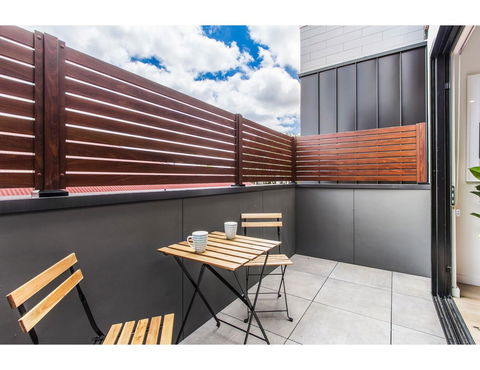 Boutique Apartment In Quiet, Sought-after Suburb - Nambucca Heads Accommodation 2