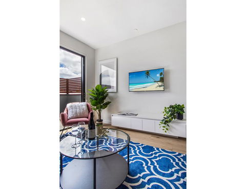 Boutique Apartment In Quiet, Sought-after Suburb - Nambucca Heads Accommodation 11