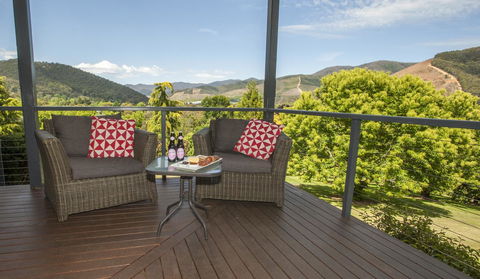 Abbys Cottages Bright - Nambucca Heads Accommodation 7