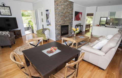 Abbys Cottages Bright - Nambucca Heads Accommodation 6