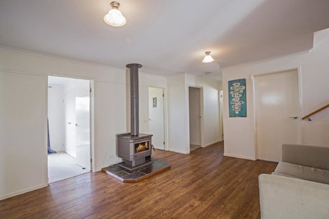 Woolamai Family Retreat - Nambucca Heads Accommodation 8