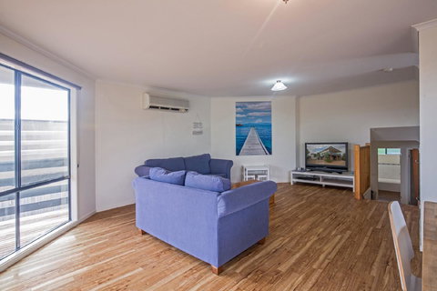 Woolamai Family Retreat - Nambucca Heads Accommodation 5