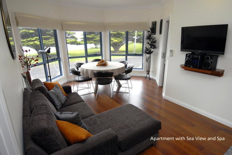 Seascape Accommodation - Nambucca Heads Accommodation 1