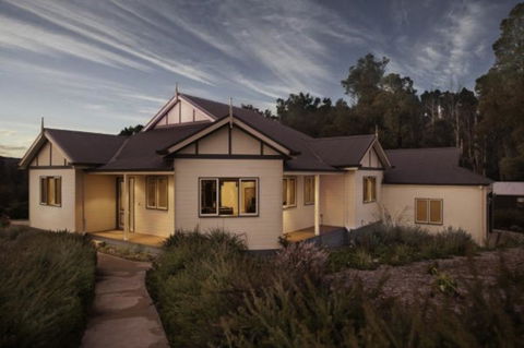 Lithgow Falls Marysville - Nambucca Heads Accommodation 0