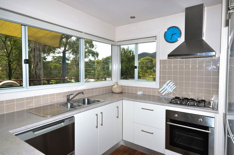 Blue Ridge Retreat - Nambucca Heads Accommodation 8