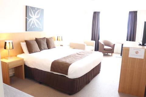 Bairnsdale International - Nambucca Heads Accommodation 10