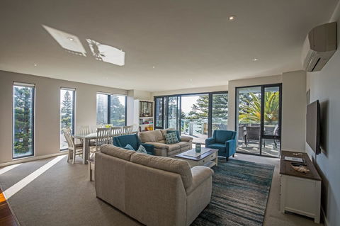 C-Scape Esplanade Cowes - Nambucca Heads Accommodation 0
