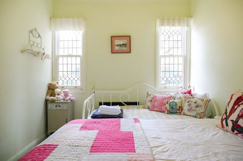 Miss Pym's Cottage - Nambucca Heads Accommodation 25