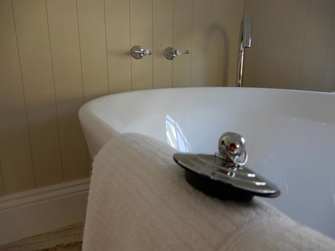The Chapel Deloraine - Nambucca Heads Accommodation 3