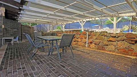 The Court 4 - Lazy Dayz - Nambucca Heads Accommodation 3