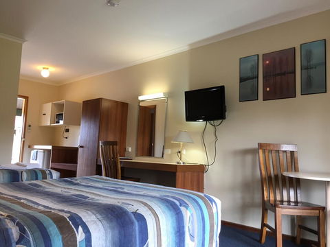 The Finley Palm Motor Inn - Nambucca Heads Accommodation 1