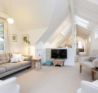 The Gatehouse - Light filled cottage in the leafy suburb of Hawthorn - Nambucca Heads Accommodation