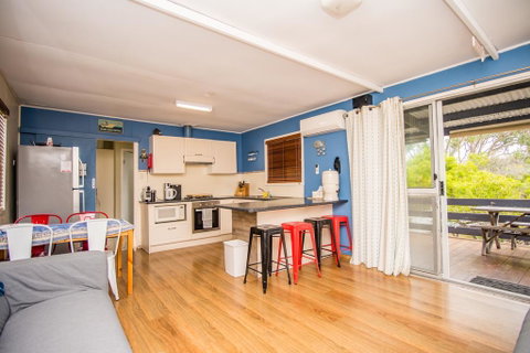 The Gee Beach House - Nambucca Heads Accommodation 0