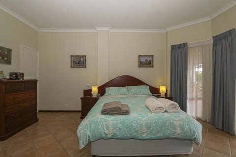 The Good Life B&B - Nambucca Heads Accommodation 2