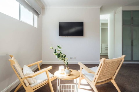 The Grand Oasis - Pool - Wifi - Mins From Beach - Nambucca Heads Accommodation 3