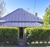 The Grey House - Nambucca Heads Accommodation