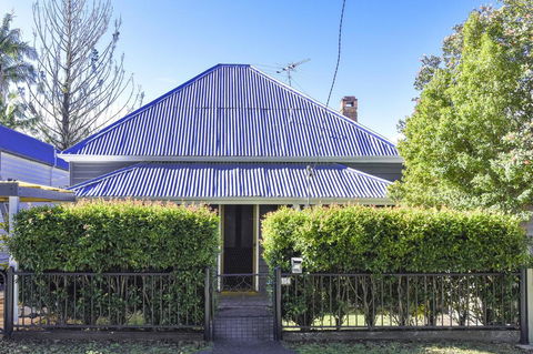 The Grey House - Nambucca Heads Accommodation 0