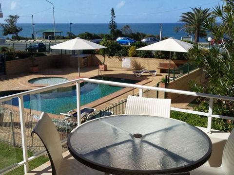 The Headlands 10 - 2 BDRM Apt Across From Alex Beach - Nambucca Heads Accommodation 2