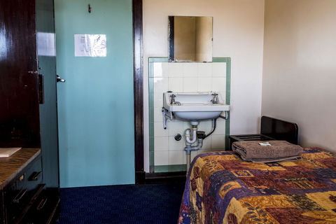 The Imperial Hotel - Nambucca Heads Accommodation 2