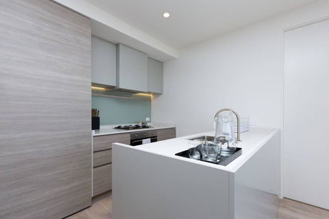 The Lively City 2bed 2 Bath APT @Footscray - Nambucca Heads Accommodation 2