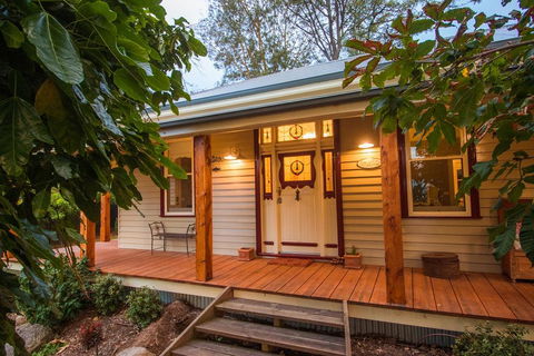 The Oaks Lilydale Accommodation - Nambucca Heads Accommodation 0