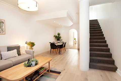 THE RENWICK - Hosted By: L'Abode Accommodation - Nambucca Heads Accommodation 1