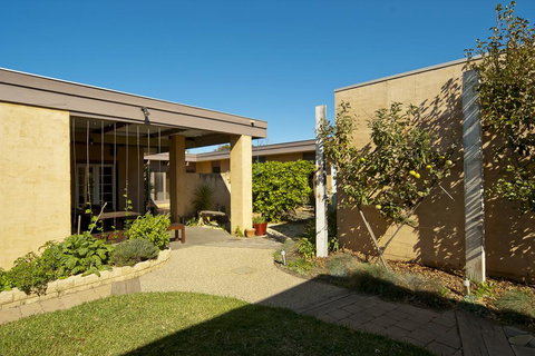 The Terrace Grove - Nambucca Heads Accommodation 0
