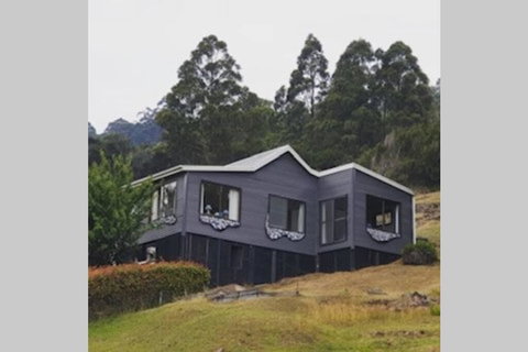 The Tin Dragon - Nambucca Heads Accommodation 0