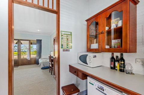 The Vineyard Motel - Nambucca Heads Accommodation 1